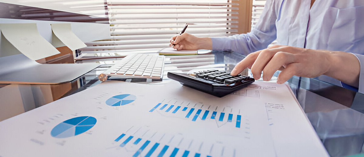 Internal audit for service industry